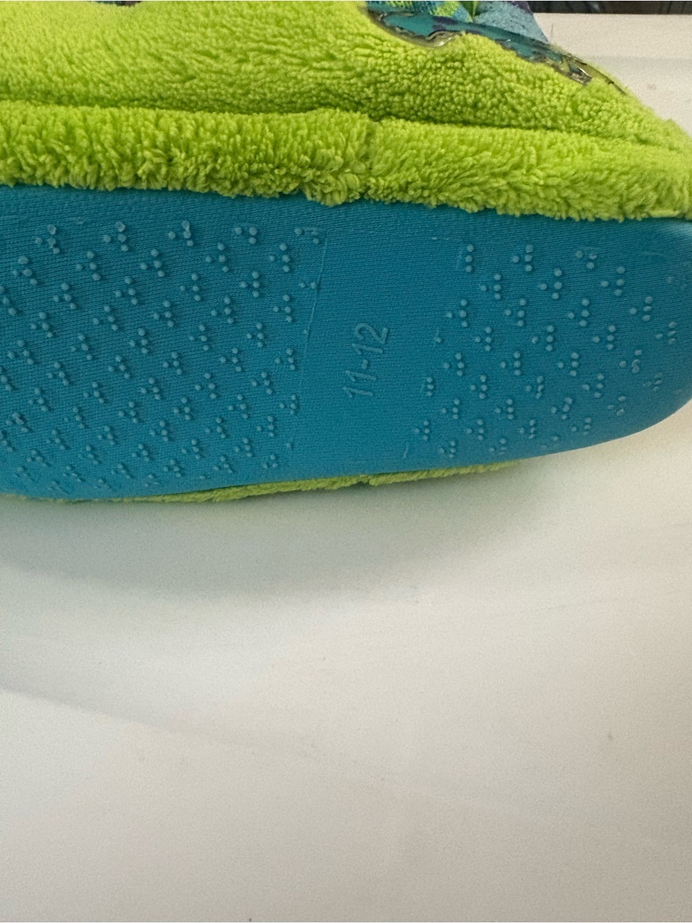 Monsters, Inc. Plush Slipper Booties - Sulley & Mike (Green/Blue) - Picture 3 of 4